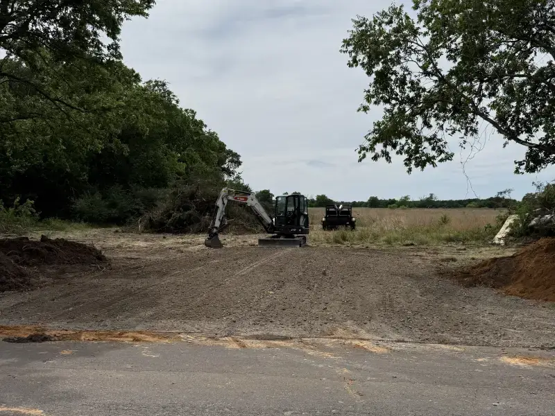 3L Land Services land clearing mini excavator site prep ivanhoe tx 3l land services